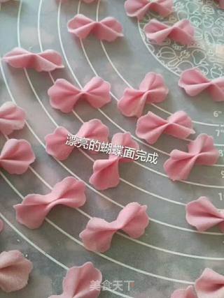 Dragon Fruit Peel and Dragon Fruit Butterfly Noodles recipe