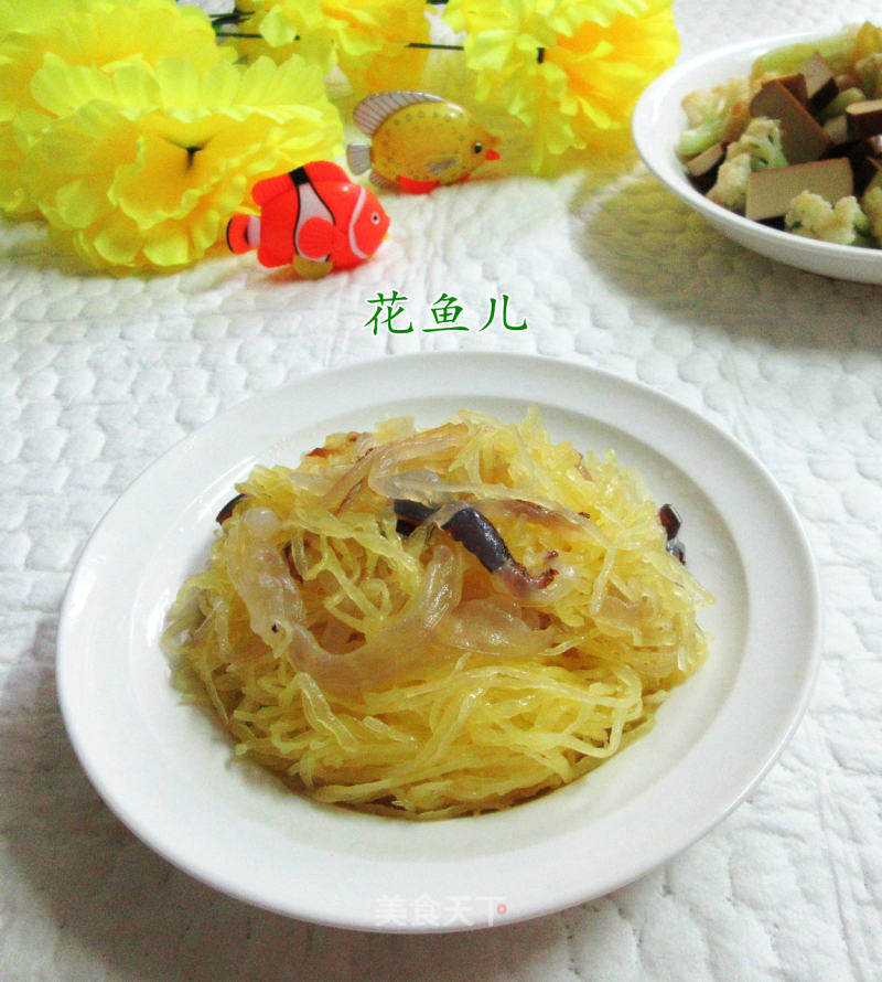 Jellyfish Mixed with Shredded Pumpkin recipe