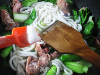 Vegetable Core Cured Chicken Thigh with Boiled Potato Vermicelli recipe