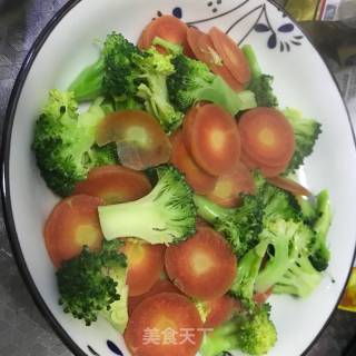 Chicken Shredded with Chilli Pepper recipe