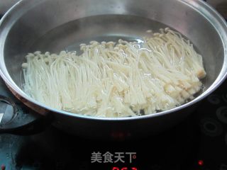 Cold Enoki Mushroom and Black Fungus recipe