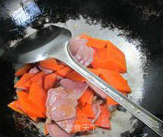 Stir-fried Pork Tongue with Carrots recipe