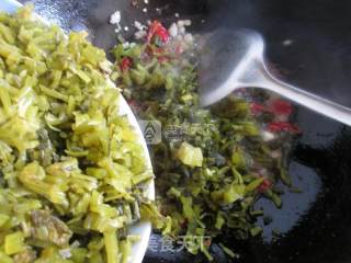 Congee and Pickles--fragrant Fried Potherb Mustard recipe