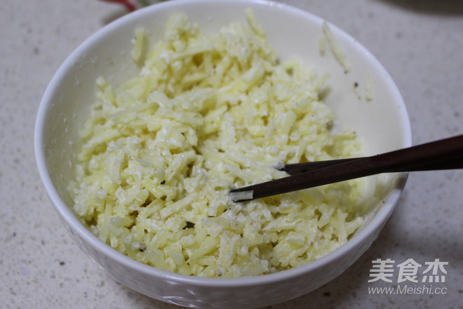 Shrimp and Potato Shredded Pie recipe