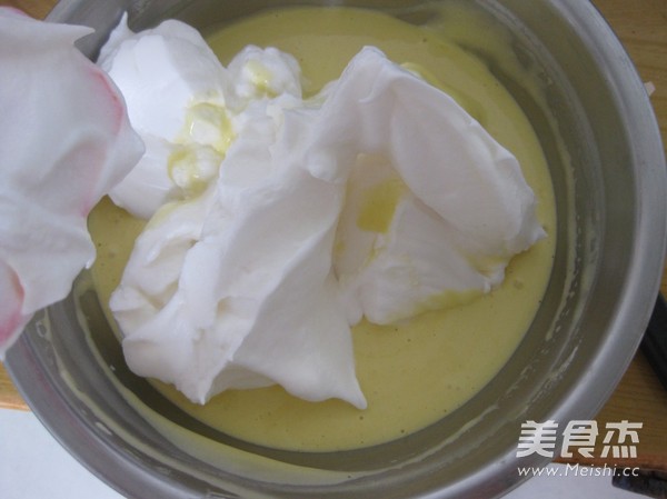 Golden Sponge Cake recipe