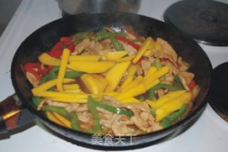 Stir-fried Tenderloin with Mango and Green Pepper recipe