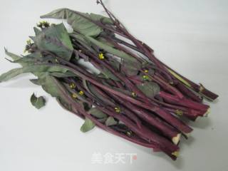 Stir-fried Red Cabbage Stalks recipe