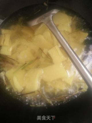 Boiled Yellow Rice Cake recipe