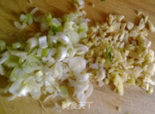 Simple Changes of Colored Pepper Tofu Silk Achieve Different Effects recipe