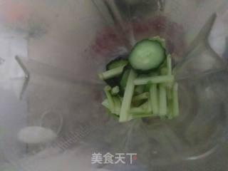 Cucumber and Celery Juice recipe