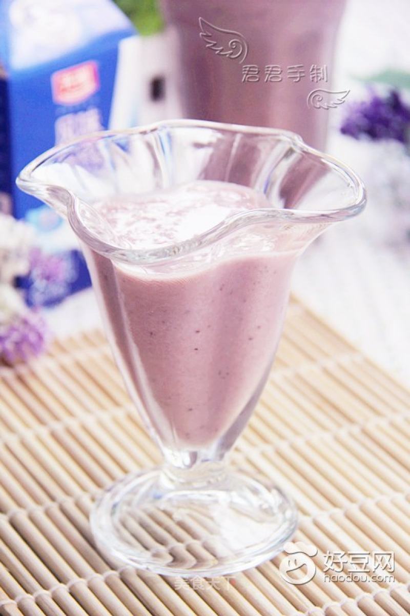 Blueberry Milkshake recipe