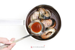 Slow Cooked Mackerel with Korean Spicy Sauce recipe