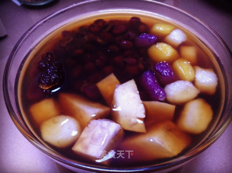 Handmade Taro Balls and Honey Bean Syrup (hot)
