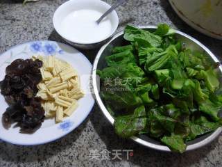 Black Fungus and Yuba Amakusa Core Soup recipe