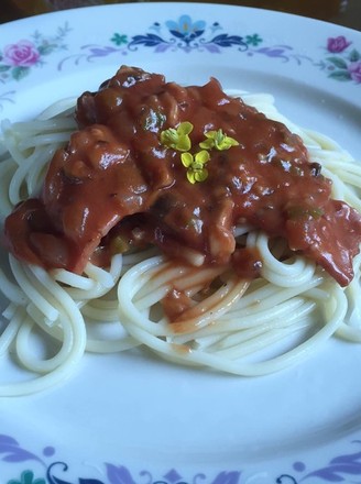 Spaghetti with Tomato Sauce and Bacon recipe