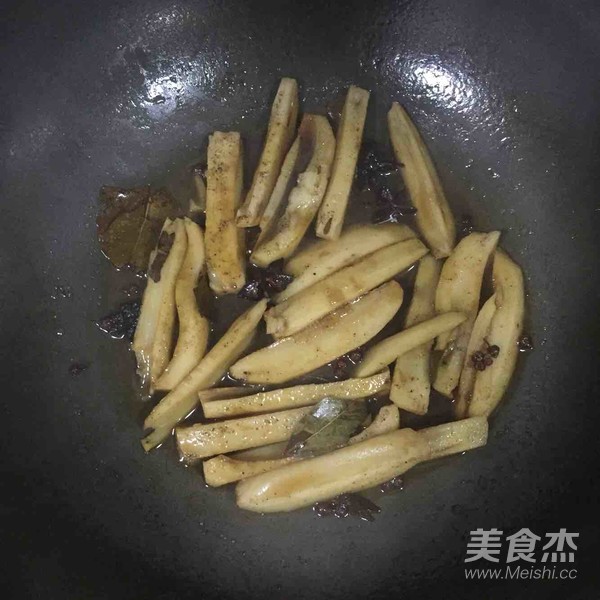 Spicy Marinated Lotus Root Strips recipe