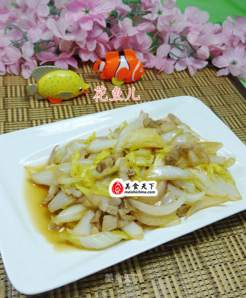 Fried Baby Cabbage with Pork and Onion recipe