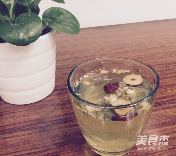 Rose Fetus Chrysanthemum Red Date Tea recipe