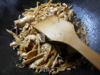 Braised Chicken Wing Root with Bamboo Shoots recipe