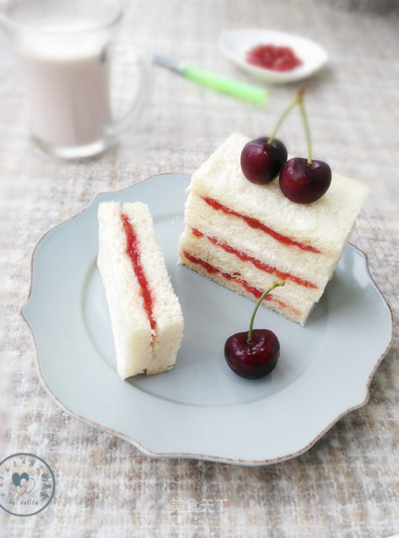 #aca烤明星大赛#~cherry Sauce Sandwich Bread recipe