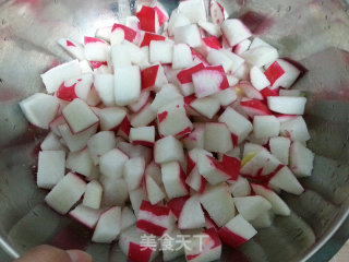 Low-key and Charming-carmine Radish recipe