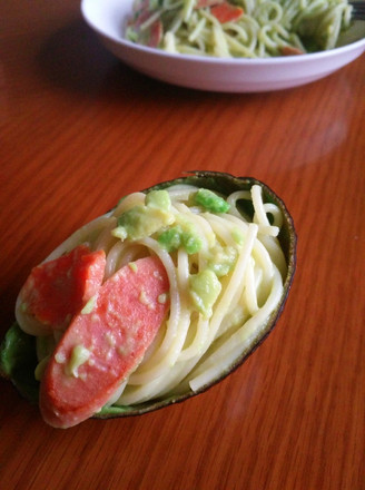 Pasta with Avocado recipe