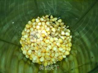 Corn Soup with Tomato and Wolfberry recipe