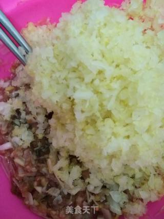 Steamed Dumplings with Yeast Cabbage recipe