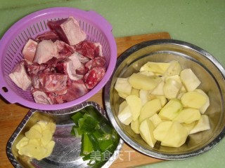 [enriching Calories in Early Winter] Stewed Duck with Potatoes recipe