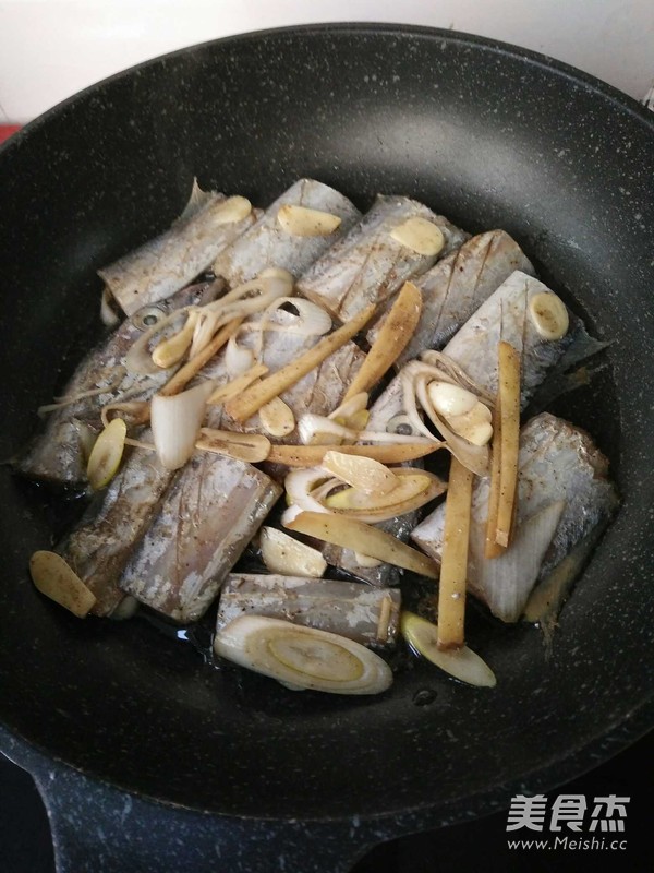 Fried Saury recipe