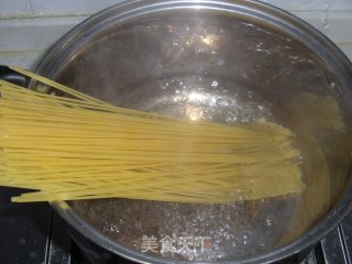 Pasta with Green Sauce recipe