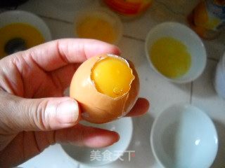 Two-color Egg Stewed with Broccoli recipe