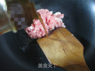 Stir-fried Cucumber with Shredded Pork recipe