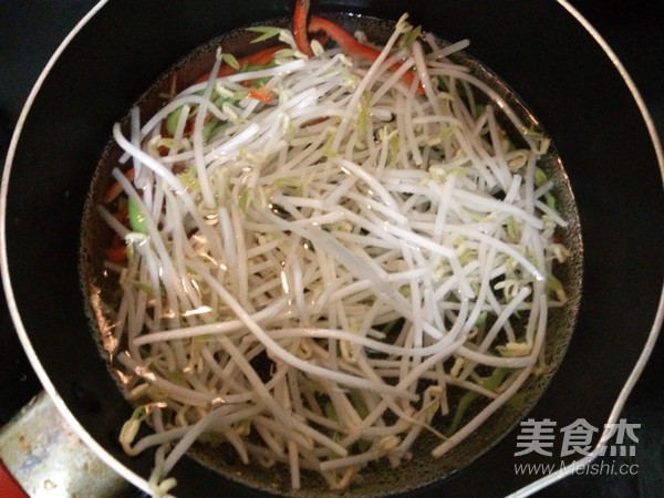 Mung Bean Sprouts Mixed with Pork Liver recipe