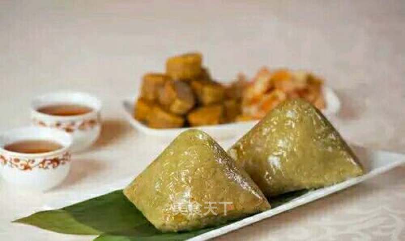 Traditional Wrapped Steamed Rice Dumpling recipe