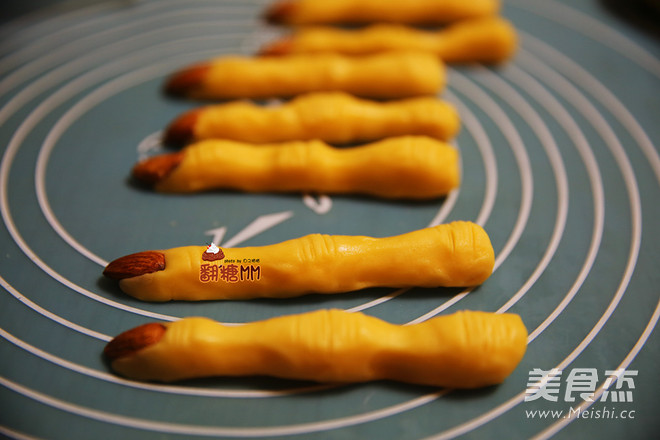 Witch Finger Cookies recipe