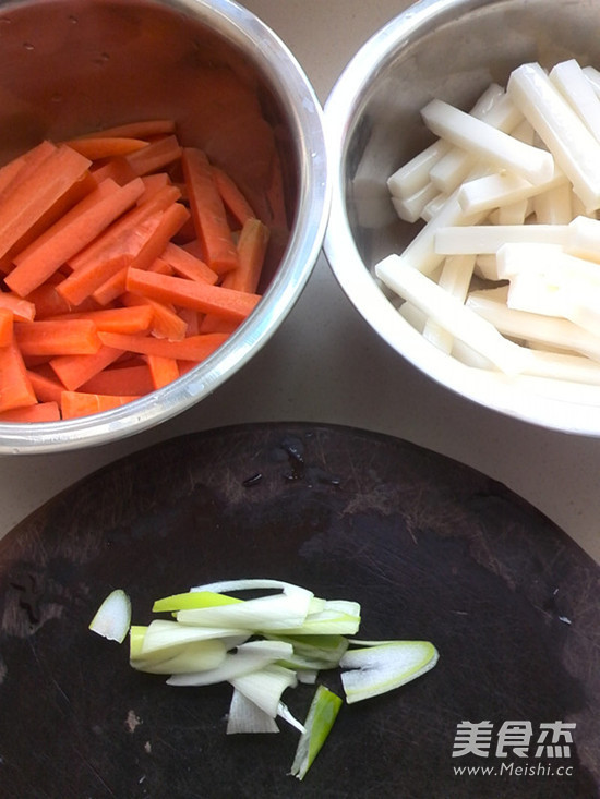 Spicy Fried Carrot Rice Cake recipe