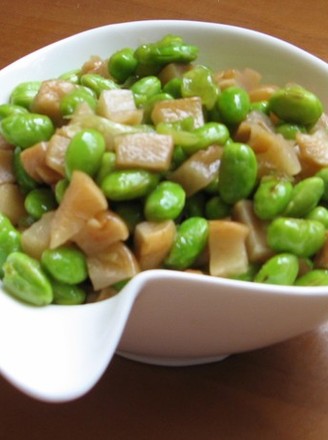 Fried Edamame with Dried Radish recipe