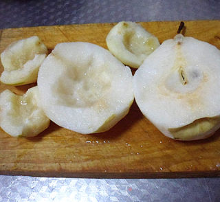 White Fungus Stewed Pear recipe