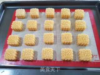 Sands Custard Pastry Mooncakes recipe