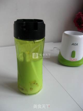 Banana Yogurt Shake recipe