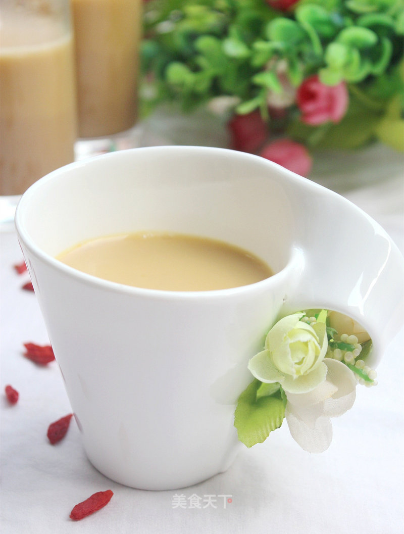 Walnut and Wolfberry Soy Milk recipe