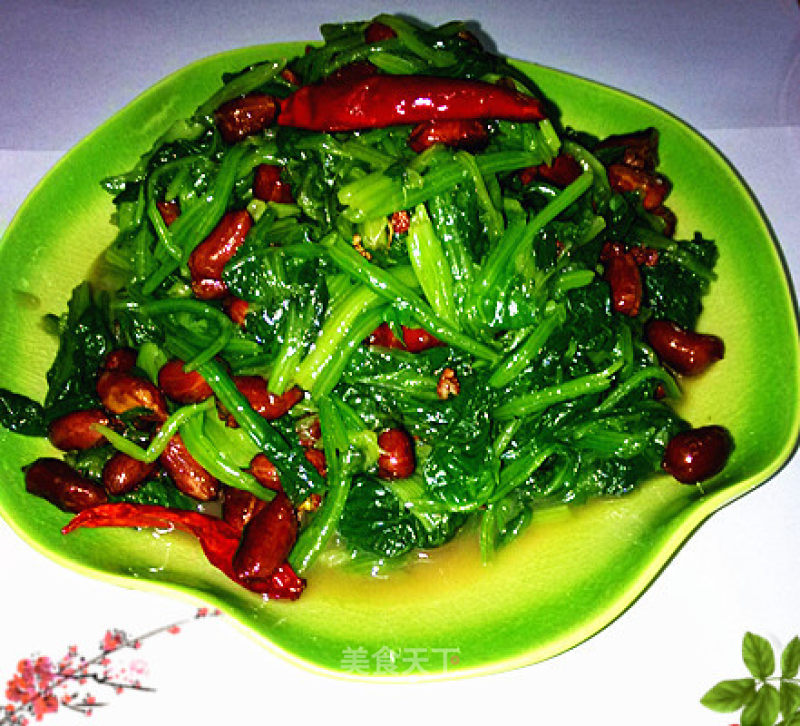 Old Vinegar Peanut Mixed with Spinach recipe