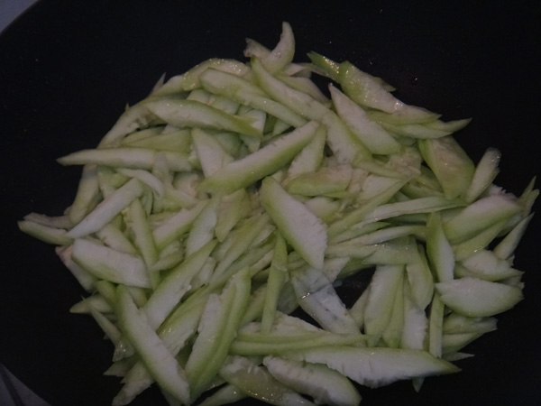 Vegetarian Stir-fried Zucchini recipe
