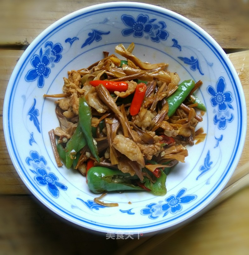 Stir-fried Pork with Daylily recipe