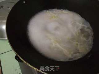 Enoki Mushroom and Silver Sprout Pork Soup recipe