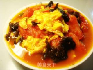 Scrambled Eggs with Tomato Fungus recipe