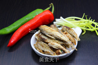 Spicy Dried River Fish recipe