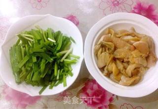 Fried Leek with Big Clams recipe