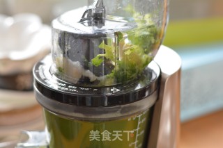 [beijing] Sweet Pear and Celery Juice recipe